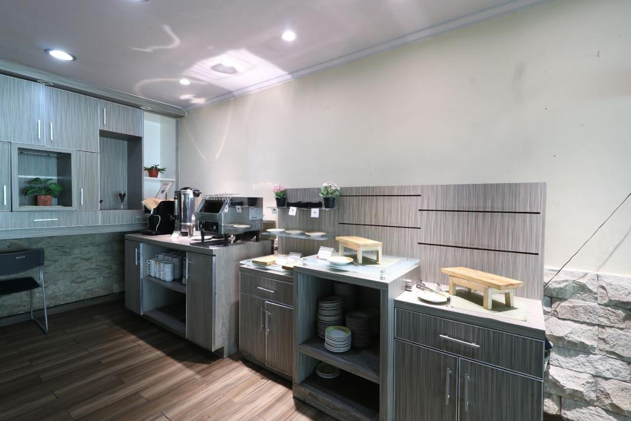 Tamarin Hotel Jakarta Manage By Vib Hospitality Management Jacarta Exterior foto