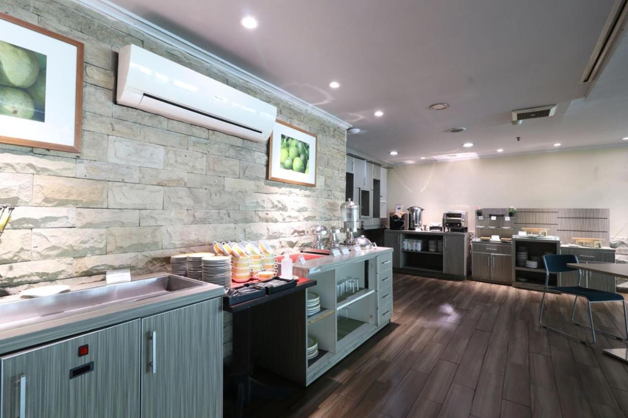 Tamarin Hotel Jakarta Manage By Vib Hospitality Management Jacarta Exterior foto